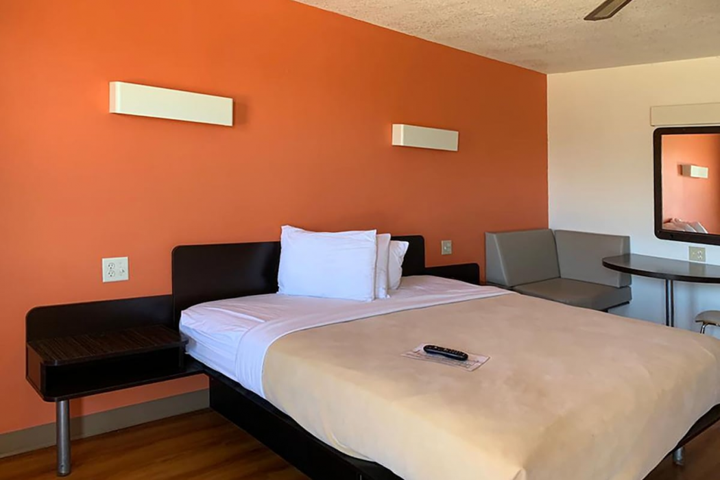 Motel6 Cameron, MO 12/29