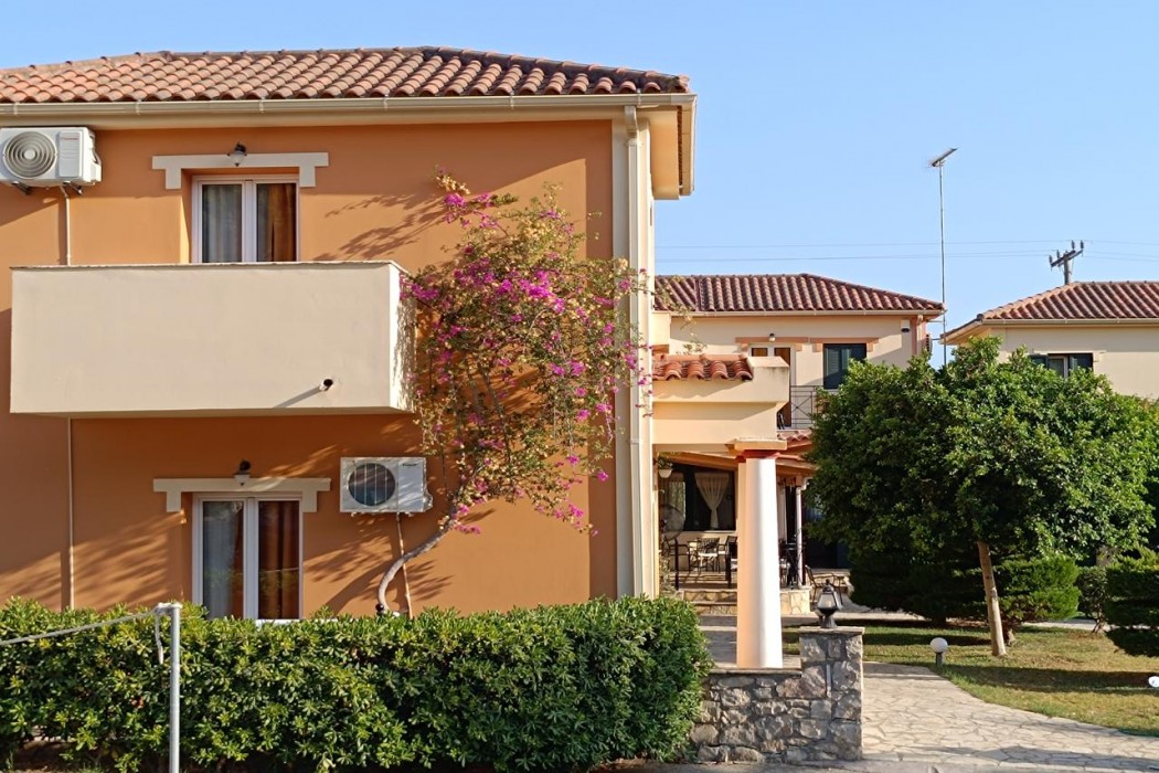 Elanthi Village Hotel 11/85