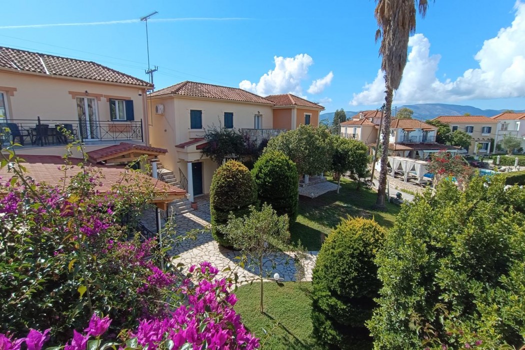 Elanthi Village Hotel 9/85