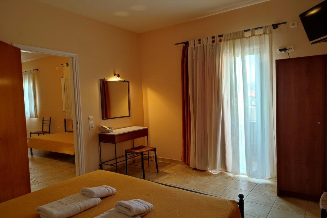 Elanthi Village Hotel 32/85