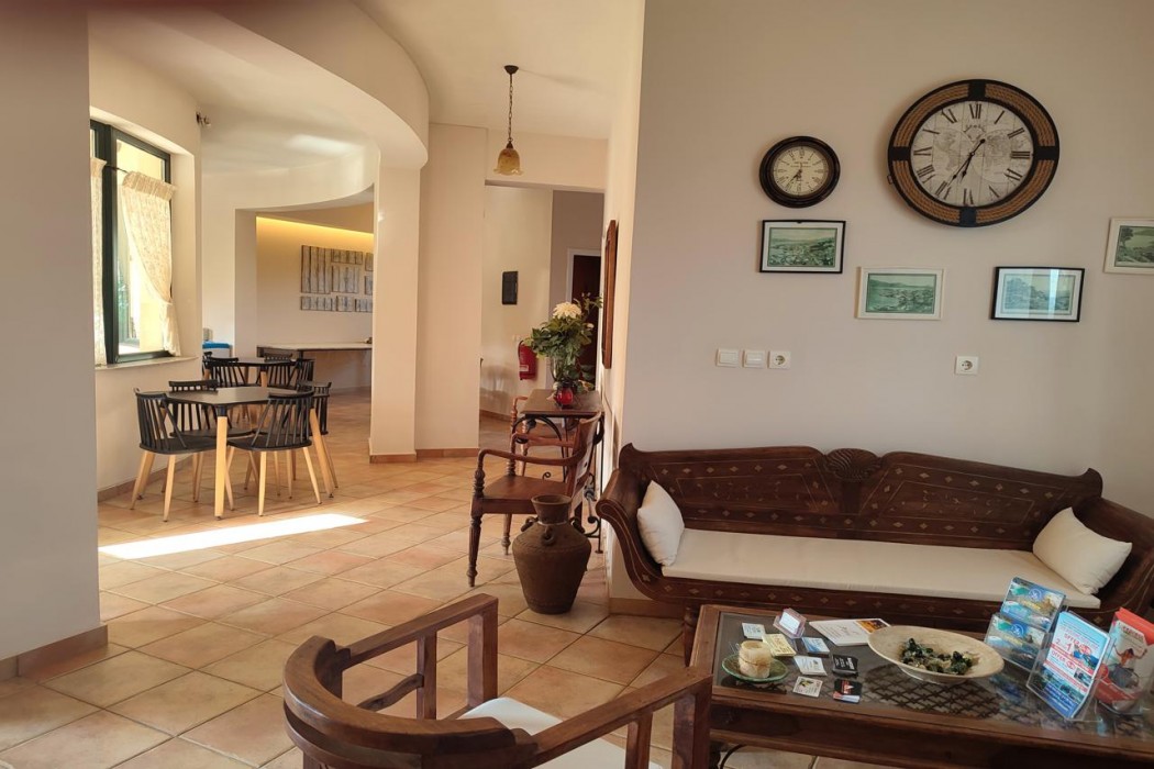Elanthi Village Hotel 42/85