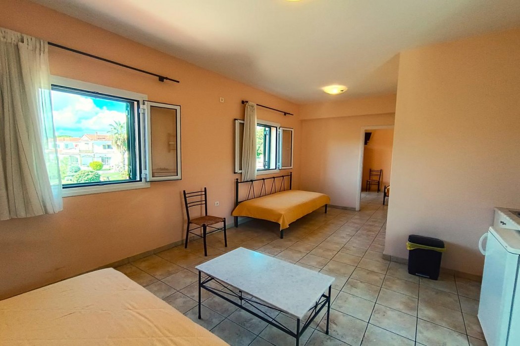 Elanthi Village Hotel 19/85