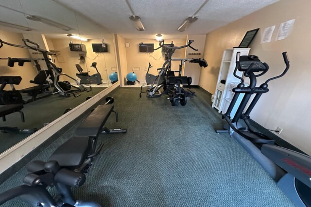 Hotel Red Rose by Townhouse Covington I-64 22/56