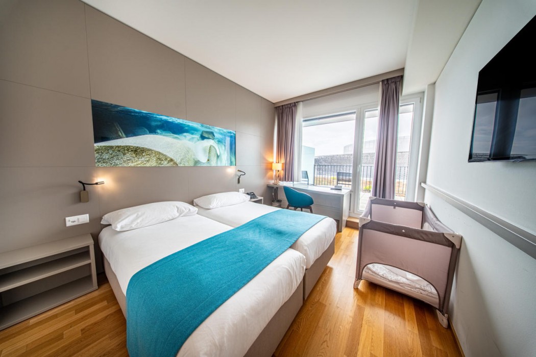 Aquatis Hotel 9/56