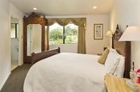 Doolan's Country Retreat 15/40