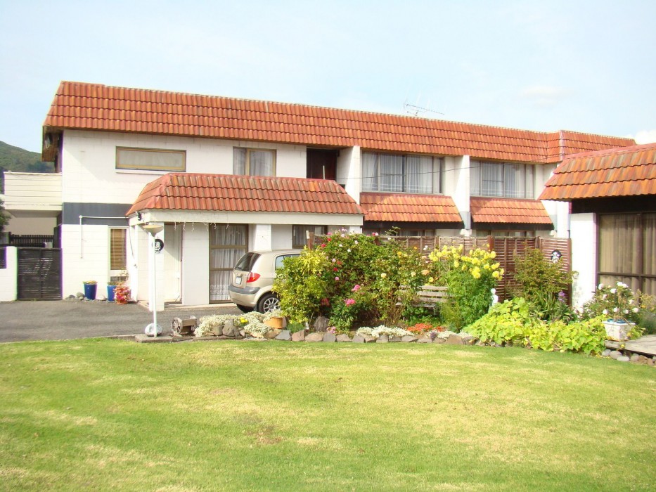 Avalon Motel Thames 4/22