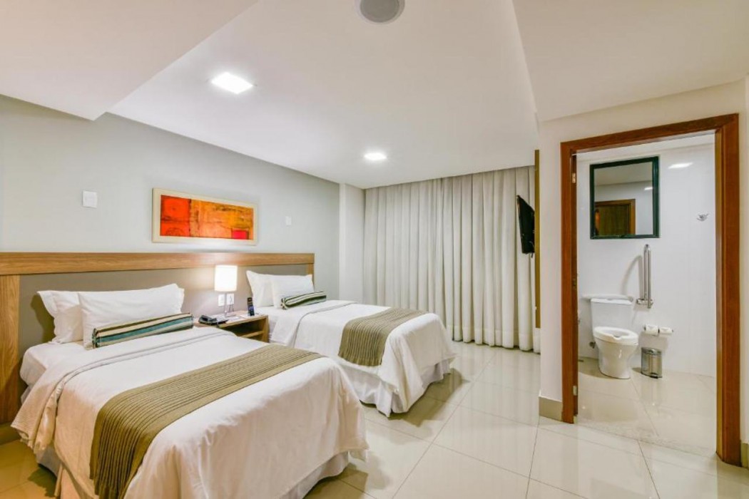 Plaza Inn Breeze Aeroporto 9/18