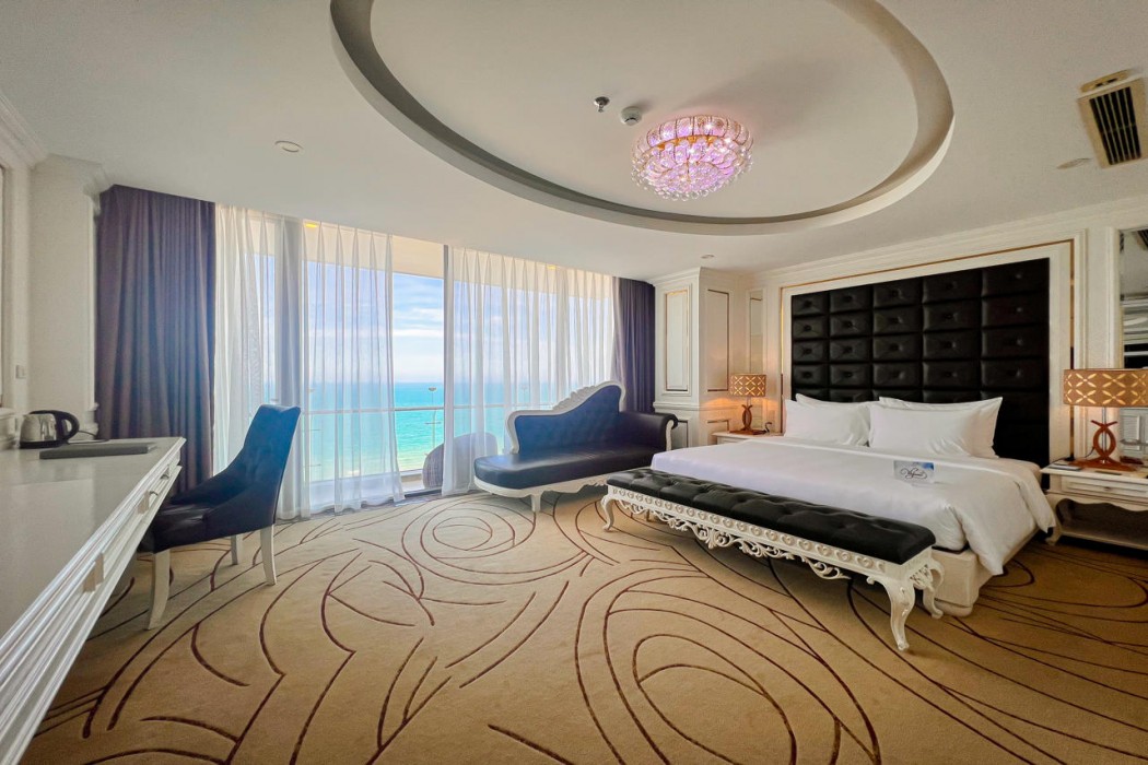Diamond Sea Hotel 33/115