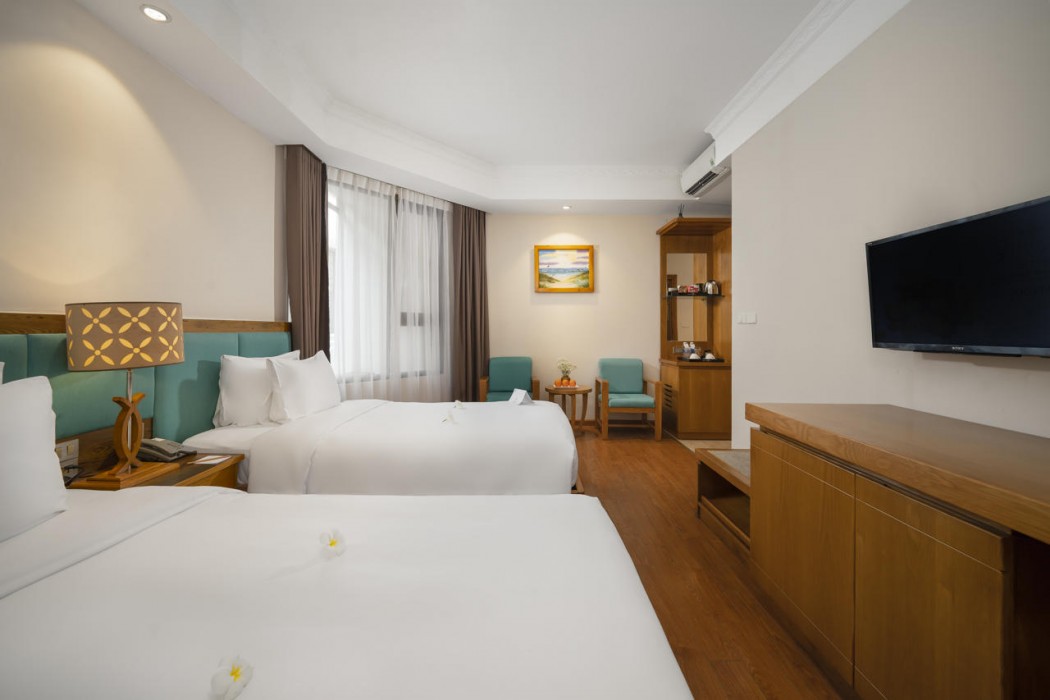 Diamond Sea Hotel 8/115