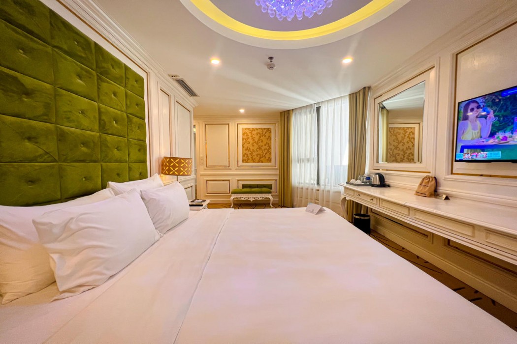 Diamond Sea Hotel 36/115