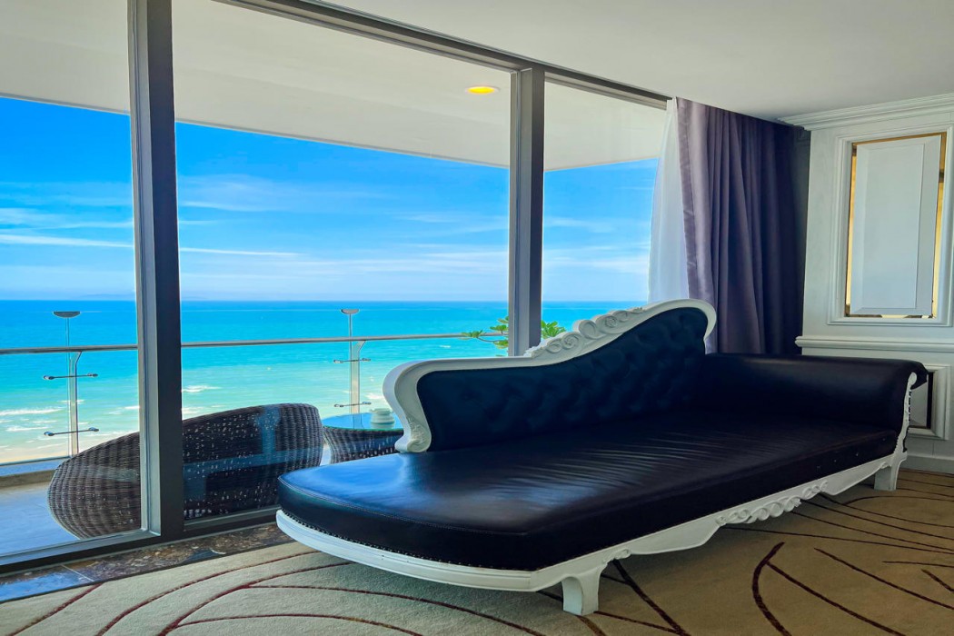 Diamond Sea Hotel 30/115