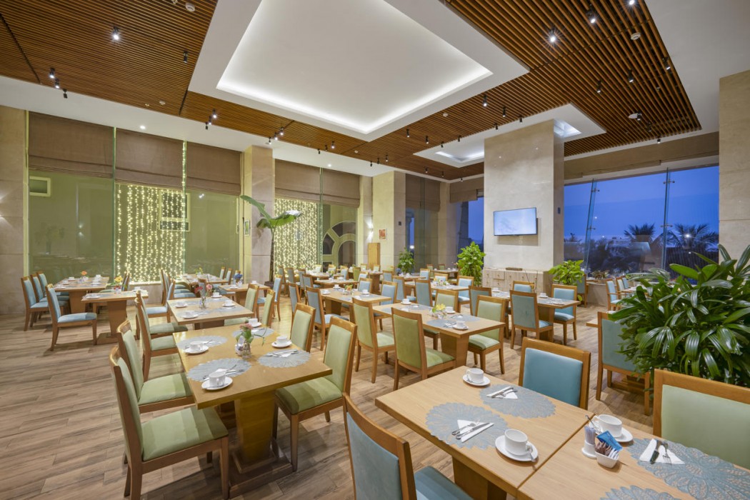 Diamond Sea Hotel 70/115