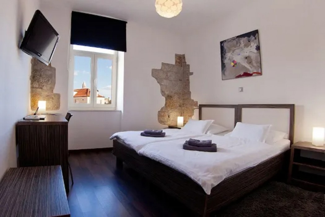 Marmontova Luxury Rooms 13/46