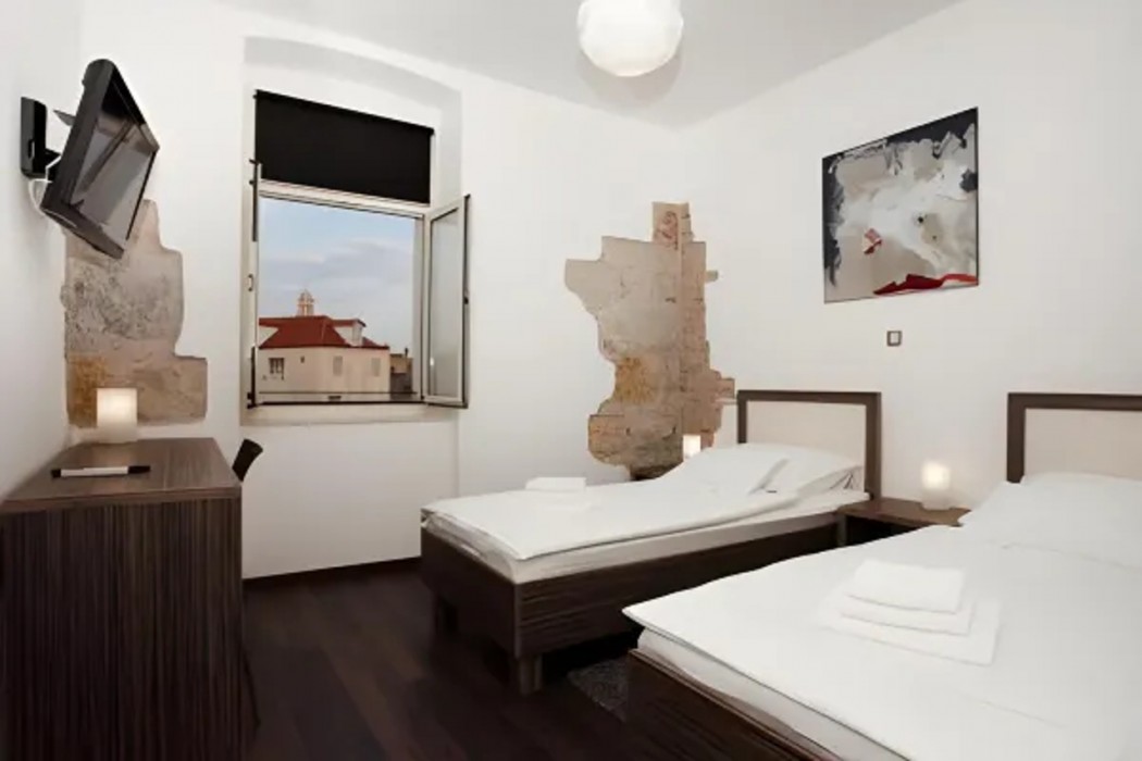 Marmontova Luxury Rooms 7/46