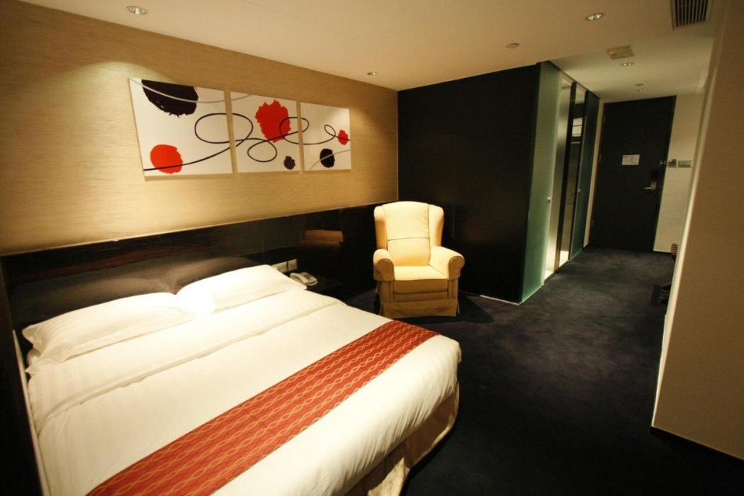 Noble Park Hotel 7/21