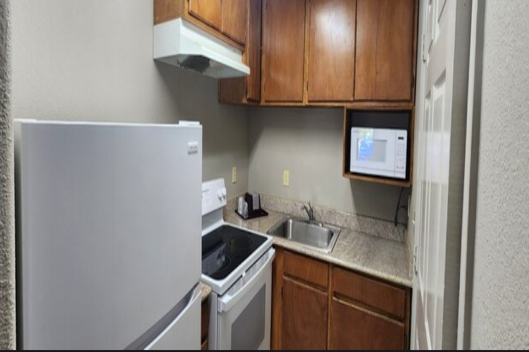 Regency Inn & Suites By Capital O Houston IAH Airport 22/66