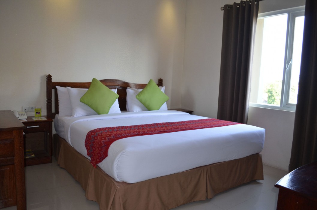 Hotel Artha Kencana 24/36