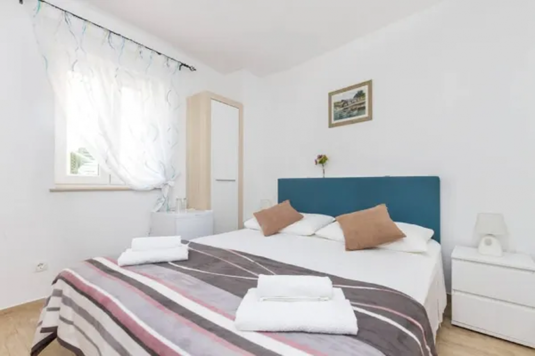 Peruzovic Rooms Apartments 38/70