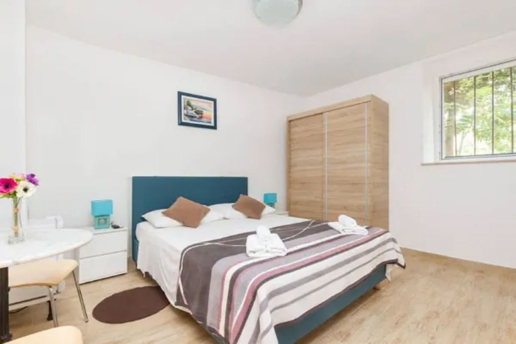 Peruzovic Rooms Apartments 18/70
