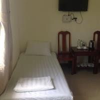 Gold Beach Hotel 22/93