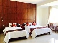 Gold Beach Hotel 51/93