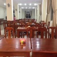 Gold Beach Hotel 30/93