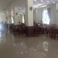 Gold Beach Hotel 32/93