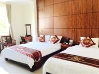 Gold Beach Hotel 55/93