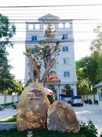 Gold Beach Hotel 41/93