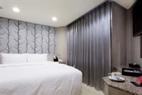 Fun House Hostel 30/53