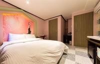 S1 Motel 25/57