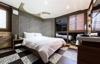 S1 Motel 32/57
