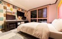 S1 Motel 27/57