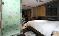 S1 Motel 26/57