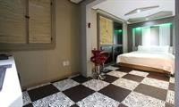 S1 Motel 35/57