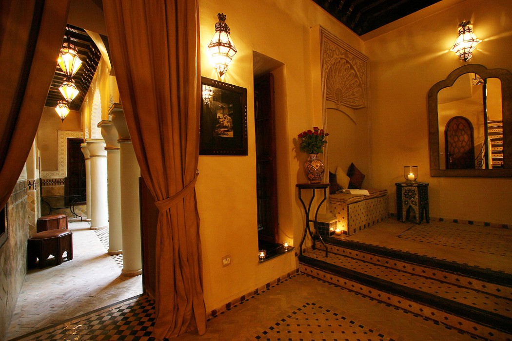 Riad Elytis 12/50