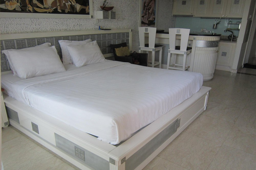 Balcony Seaview Nha Trang Centre 16/61