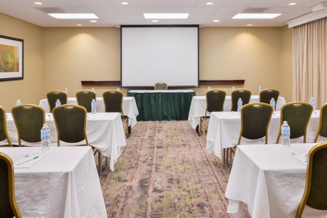 Homewood Suites By Hilton Frenso 30/54