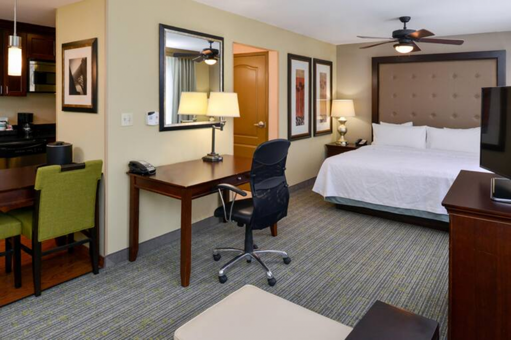 Homewood Suites By Hilton Frenso 12/54