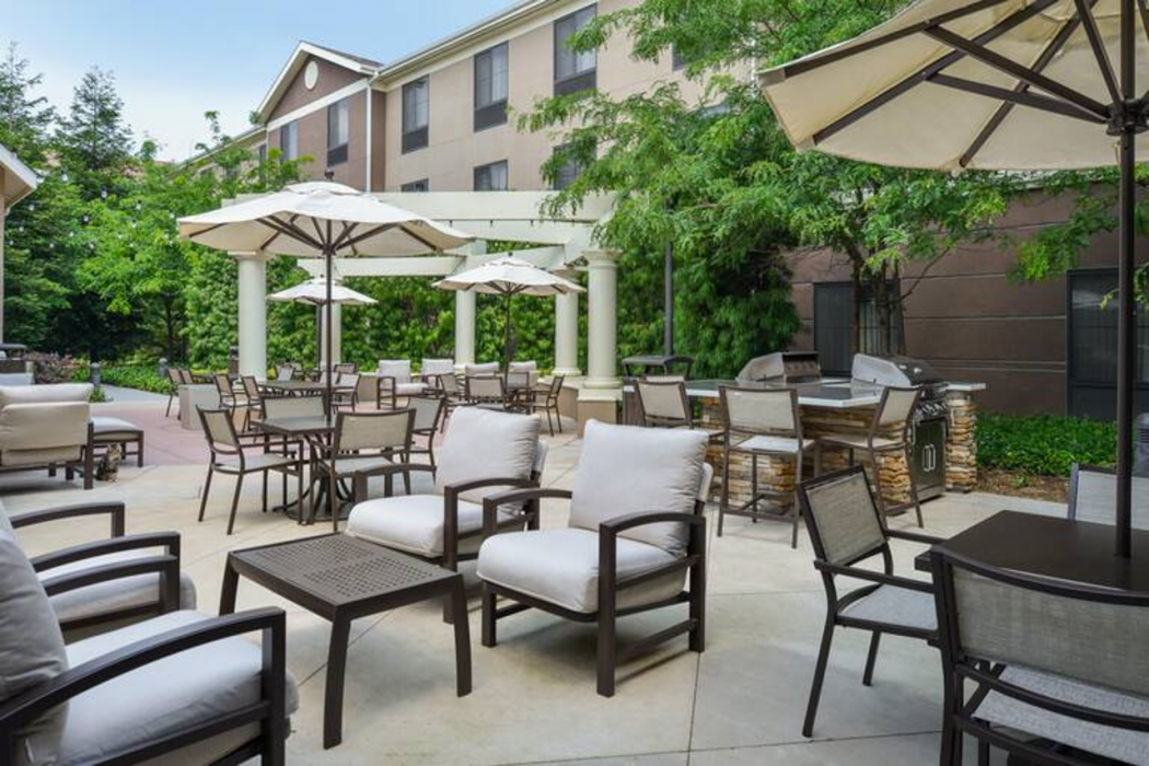 Homewood Suites By Hilton Frenso 34/54