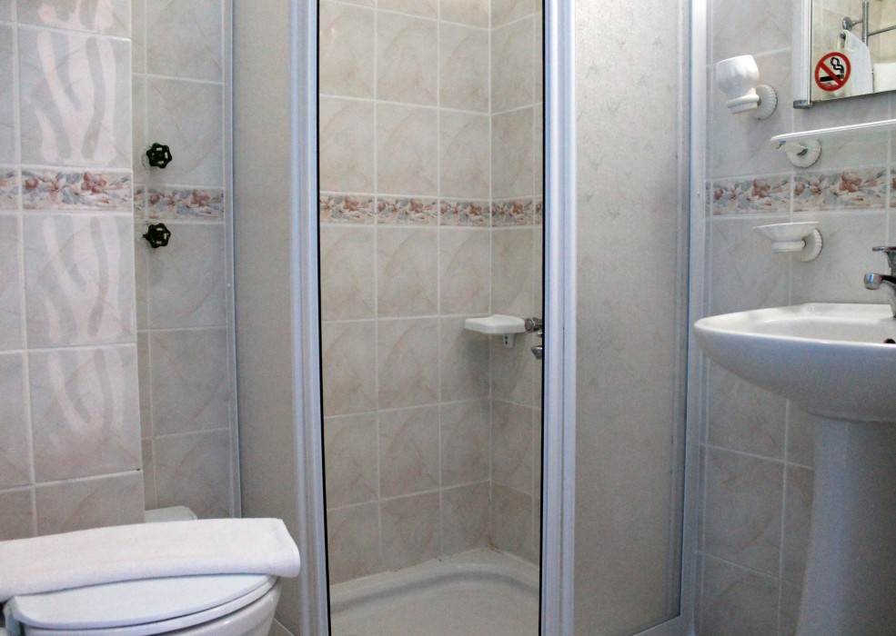 Hotel Kerim 9/65