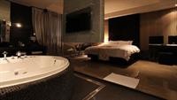 Voll Hotel 31/94