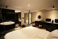 Voll Hotel 70/94