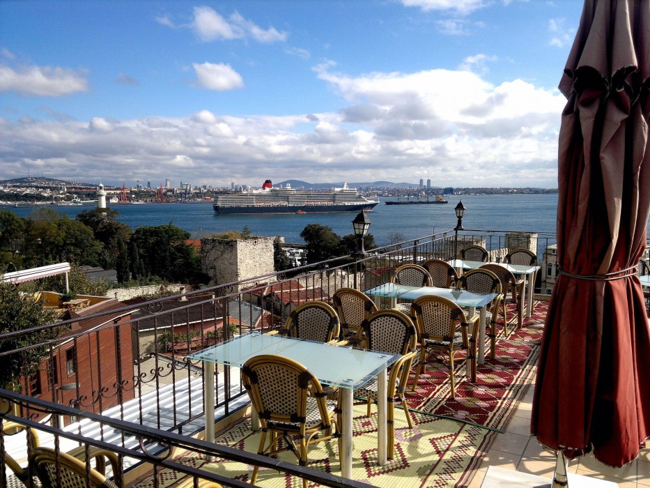 Emre Hotel 12/21