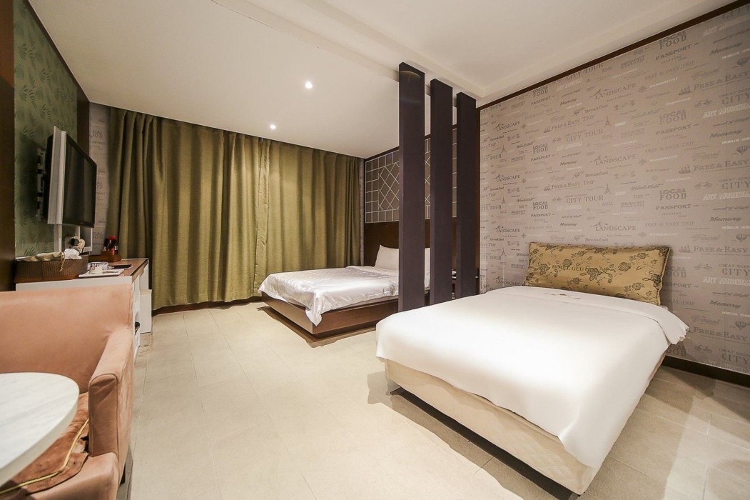 Paju Nostalgia Hotel 24/48