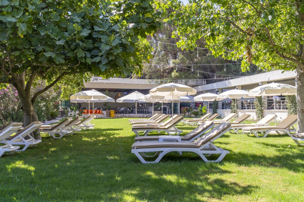 Alesta Yacht Hotel 47/74