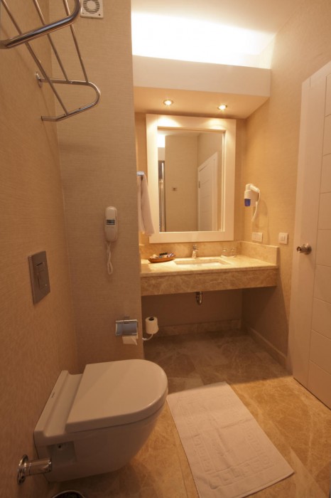 Alesta Yacht Hotel 14/74