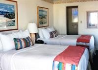 ChartHouse Clearwater Beach Marina Hotel 48/67