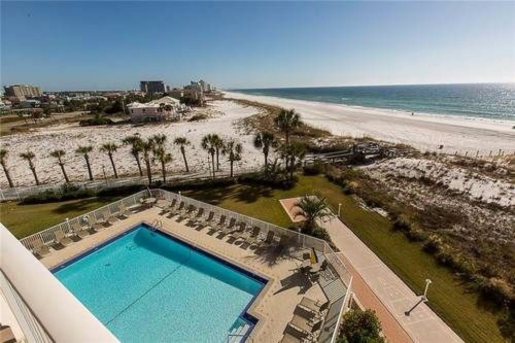 Destin on the Gulf By Holiday Isle 64/100