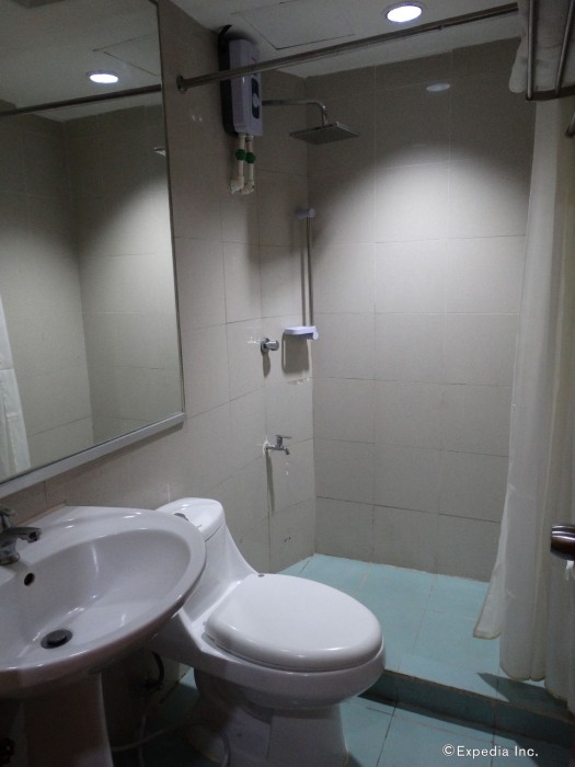 Chinatown Lai Lai Hotel 24/67
